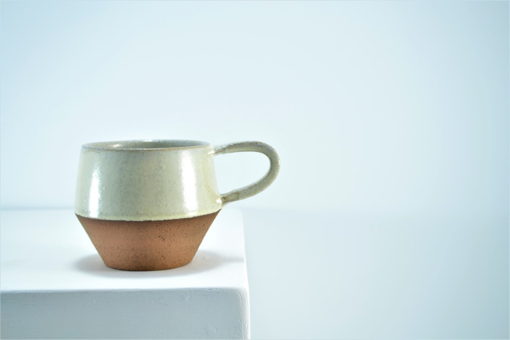Conical Mug White of Perle ceramic