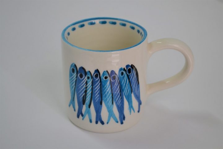 Short Cylinder Cup Blue Hanging Fish ceramic