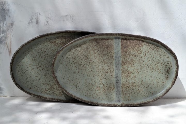 Gritty Oval Platter