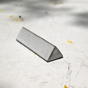 Triangular Cutlery Rest